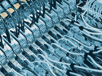 Liquid cooling process in an immersion cooling tank